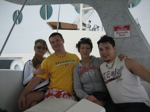 Cruise 057